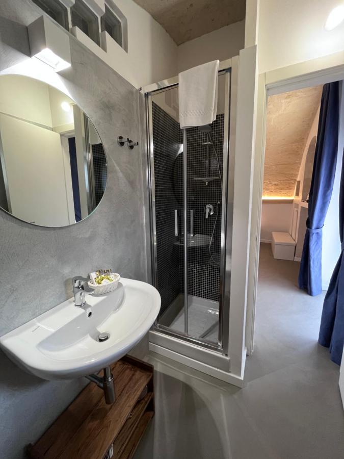Il Giramondo Suite&Room Self Check-In มาเตรา ภายนอก รูปภาพ