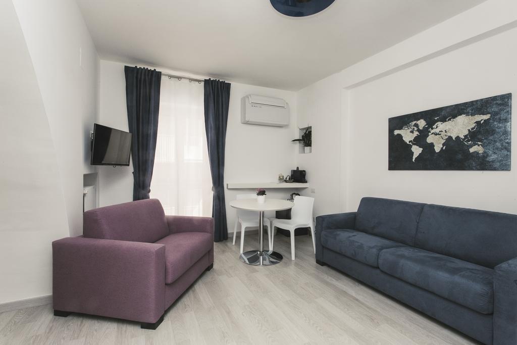 Il Giramondo Suite&Room Self Check-In มาเตรา ภายนอก รูปภาพ